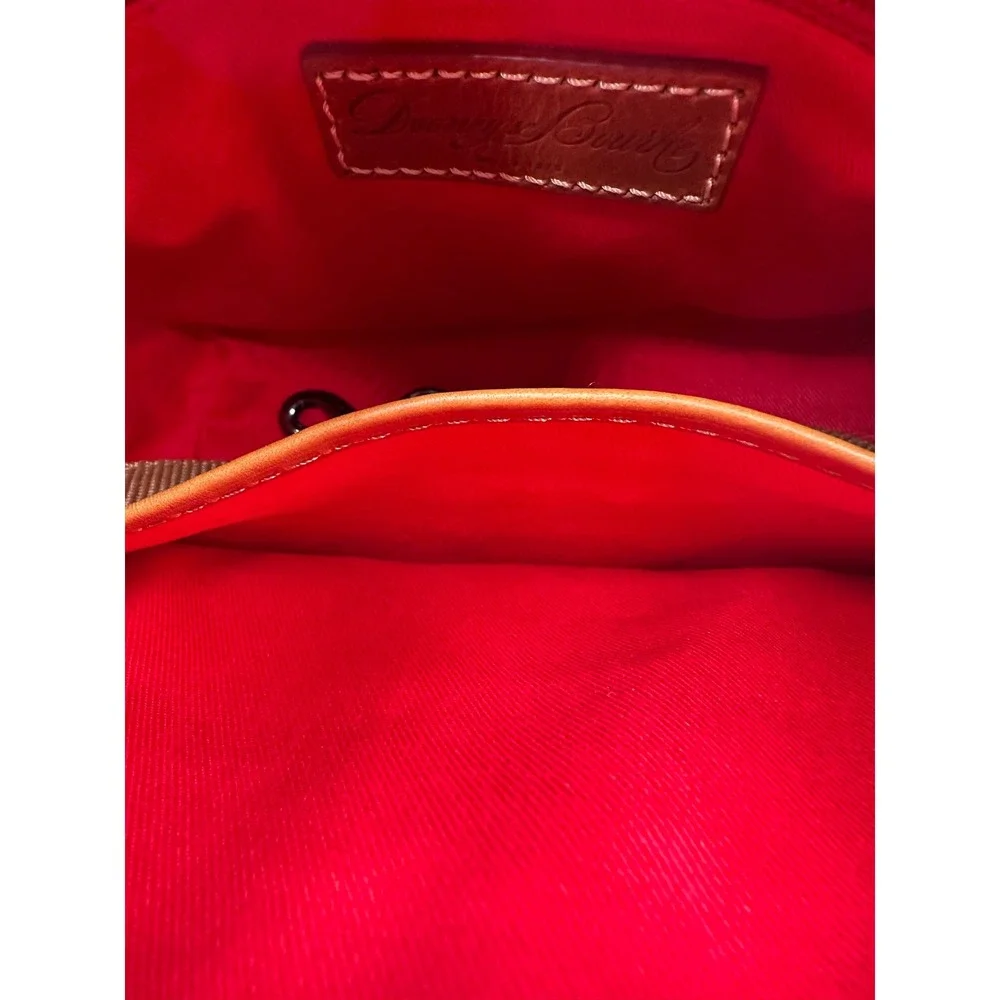 Dooney & Bourke no longer